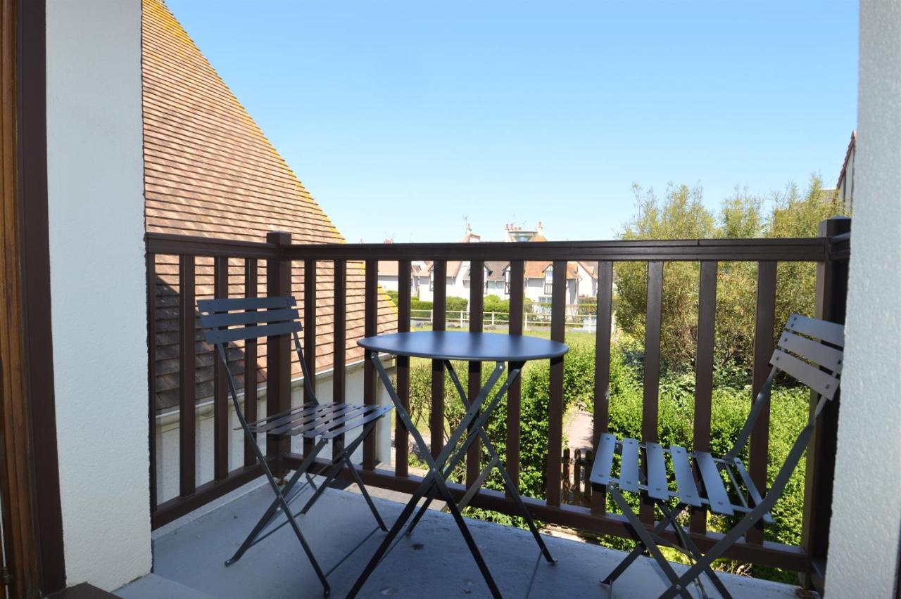 Appartement, Duplex A 500M De La Mer Avec Balcon Courseulles-sur-Mer Bagian luar foto